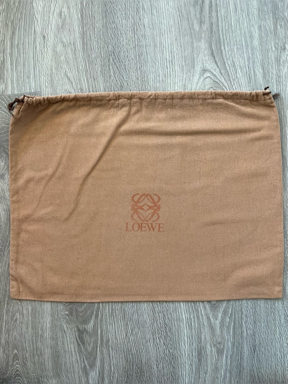 Loewe dust bag (C422)